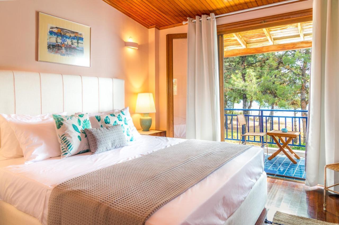 Summerday Villa Private Beach 尼亚伊拉克利亚 外观 照片