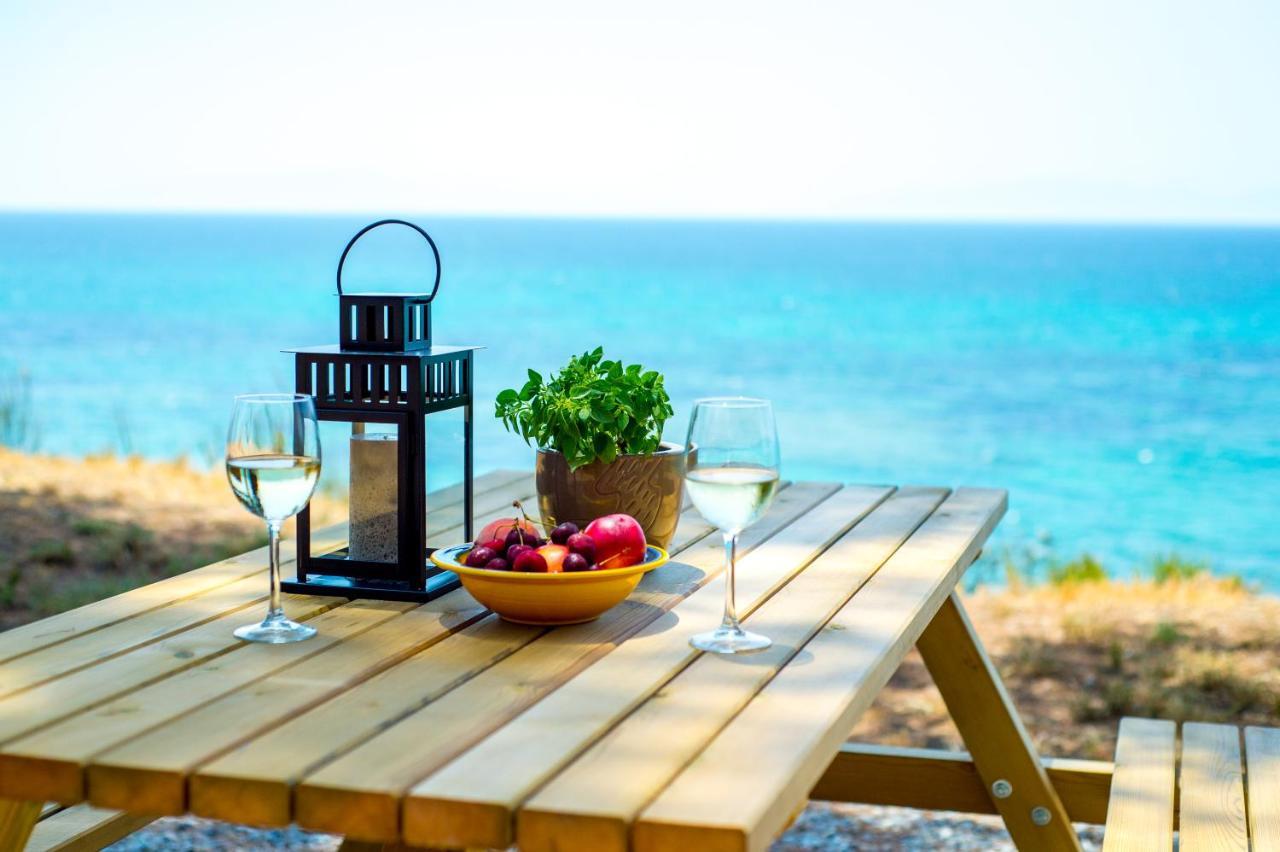 Summerday Villa Private Beach 尼亚伊拉克利亚 外观 照片