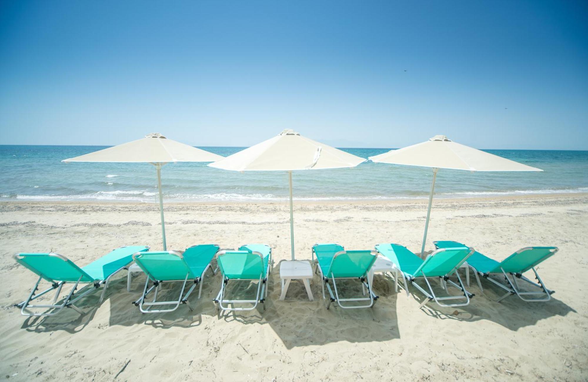 Summerday Villa Private Beach 尼亚伊拉克利亚 外观 照片